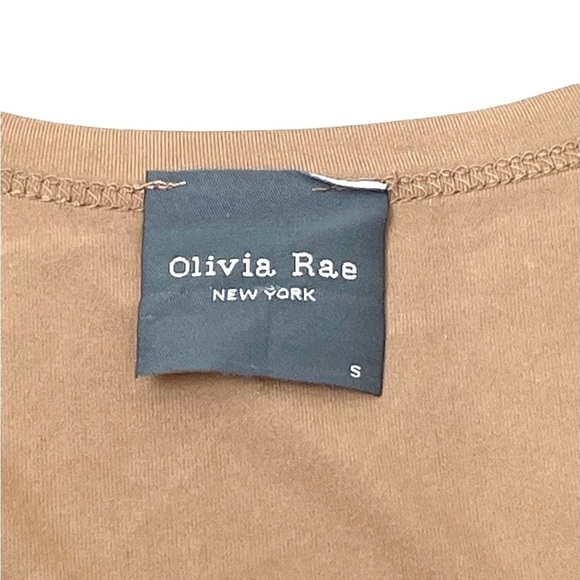 NWT Olivia Rae Tan Basic TShirt– New York – Size Small - Picture 5 of 7
